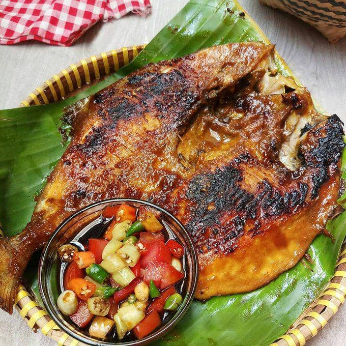 Sate Madura Cak Rosyi: Rasa yang Menggigit Jiwa di Jantung Cilacap
